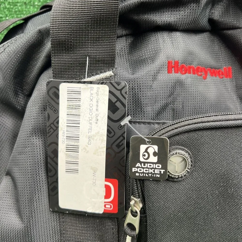 Ogio‎ Half Dome Duffle Gym Bag Honeywell Logo Black With Audio Pocket NWT